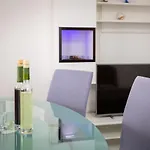 Ivan Apartment *