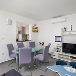 Apartment Ivan Zecevo